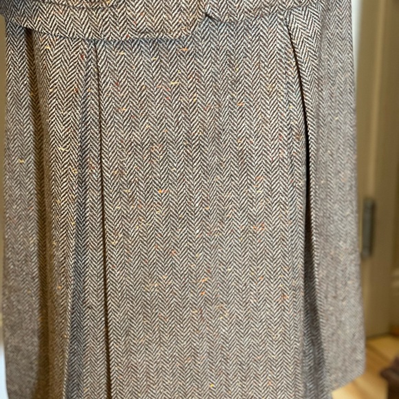 Brown Herringbone Blazer and Skirt Suit with Statement Necklace - Picture 7 of 14